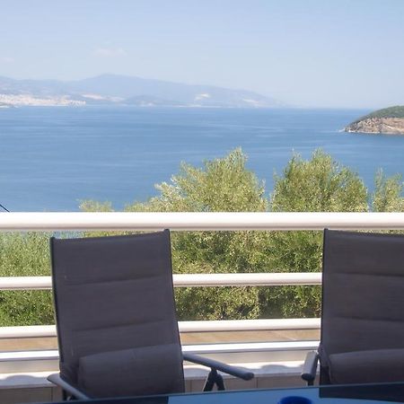 Maria Olive And Sea Villa Nea Iraklitsa Екстериор снимка