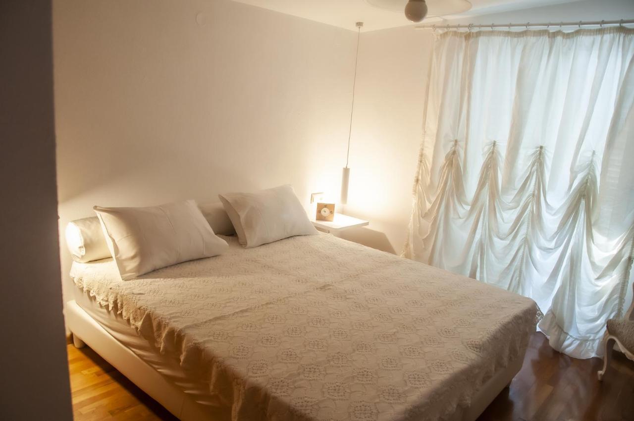 Maria Olive And Sea Villa Nea Iraklitsa Екстериор снимка